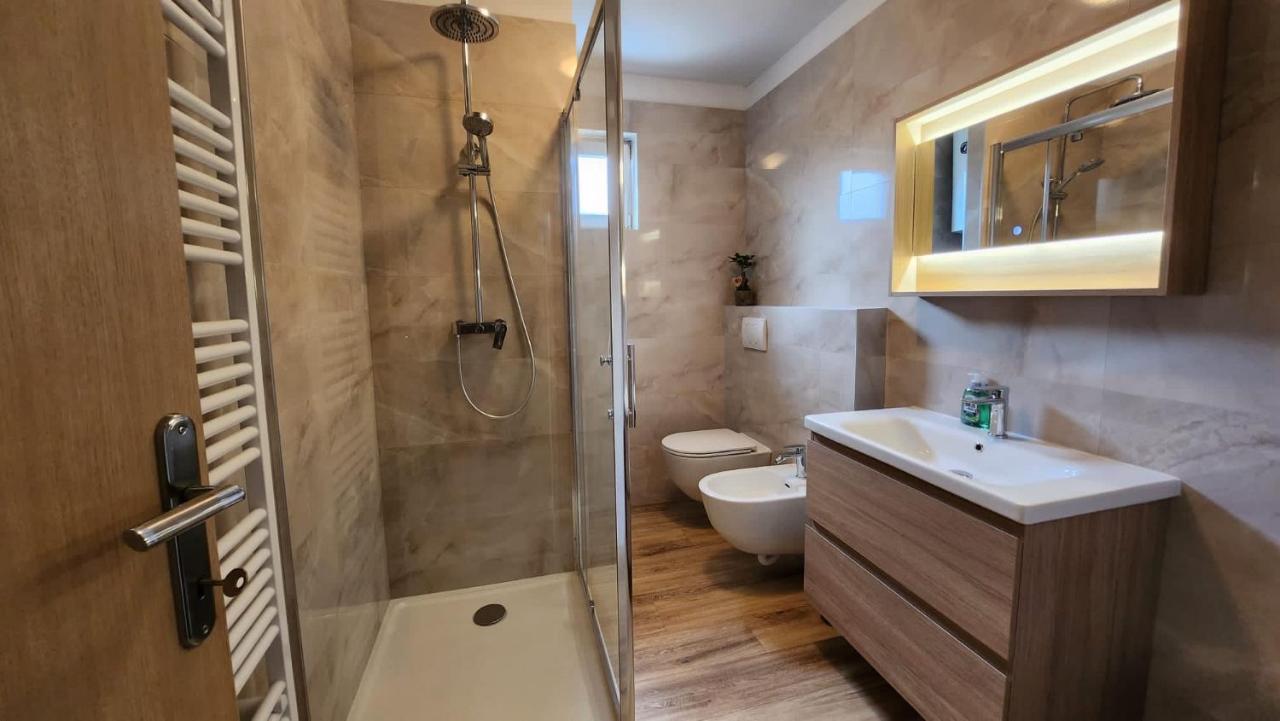 Apartments Pranjic With Pool Nova Vas  Exterior photo